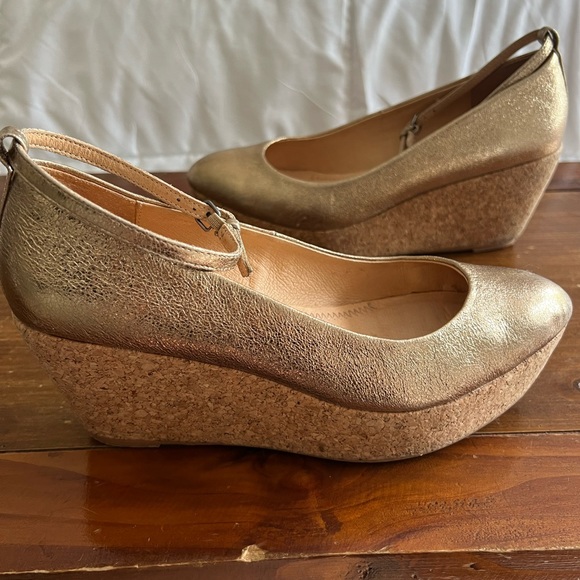 Anthropologie Pilcro and the Letterpress Gold Metallic Wedge Heels - Picture 5 of 11